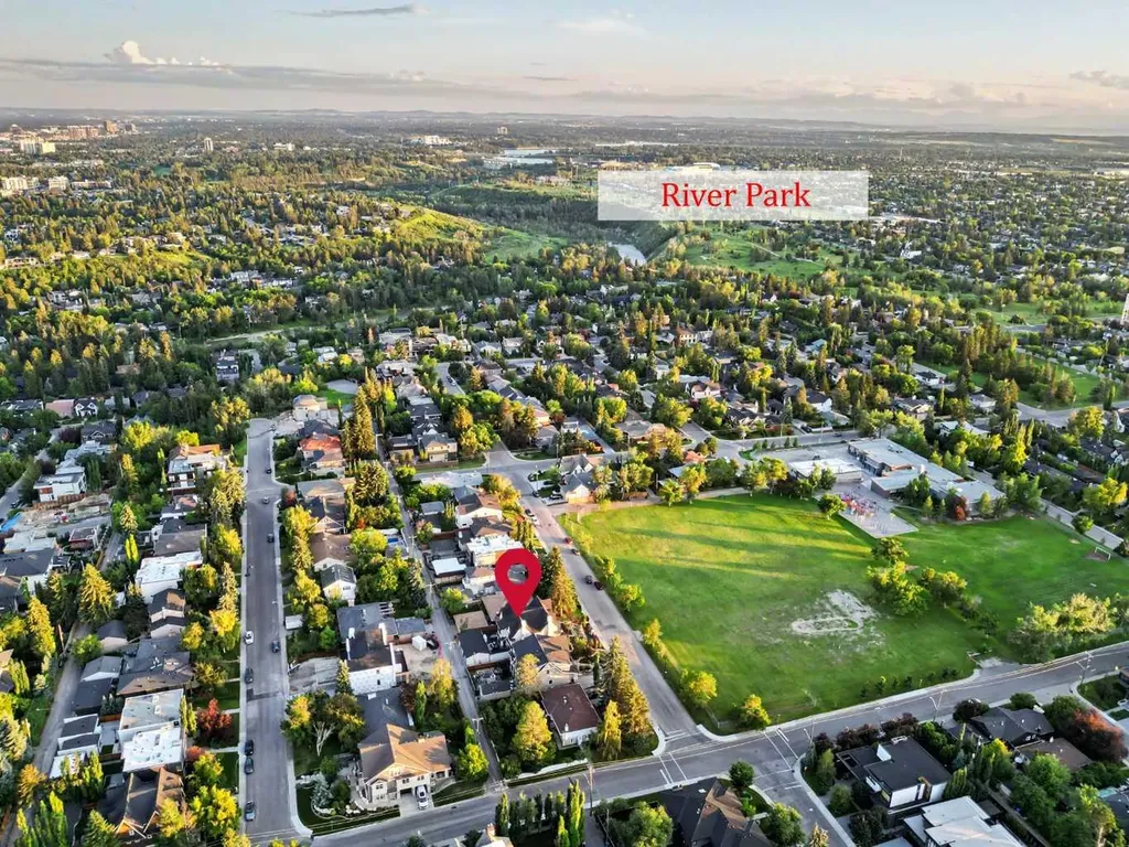 3614 10 Street SW Calgary AB T2T 3H8
