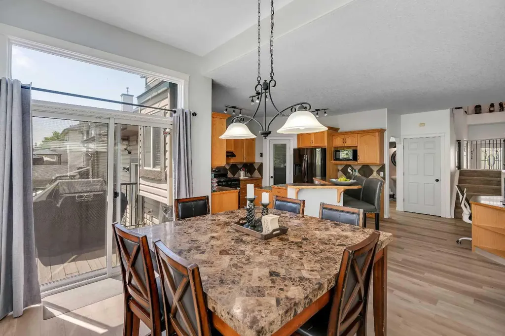 54 Thomas Street NW Langdon AB T0J 1X2