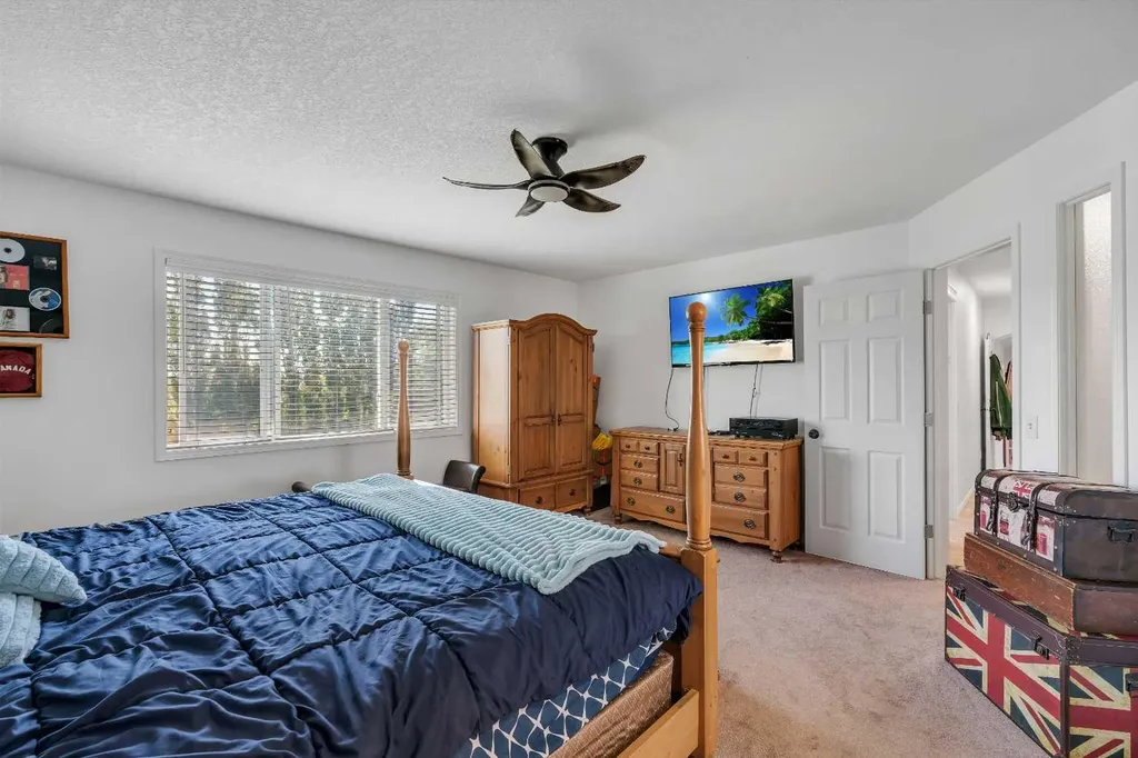 54 Thomas Street NW Langdon AB T0J 1X2