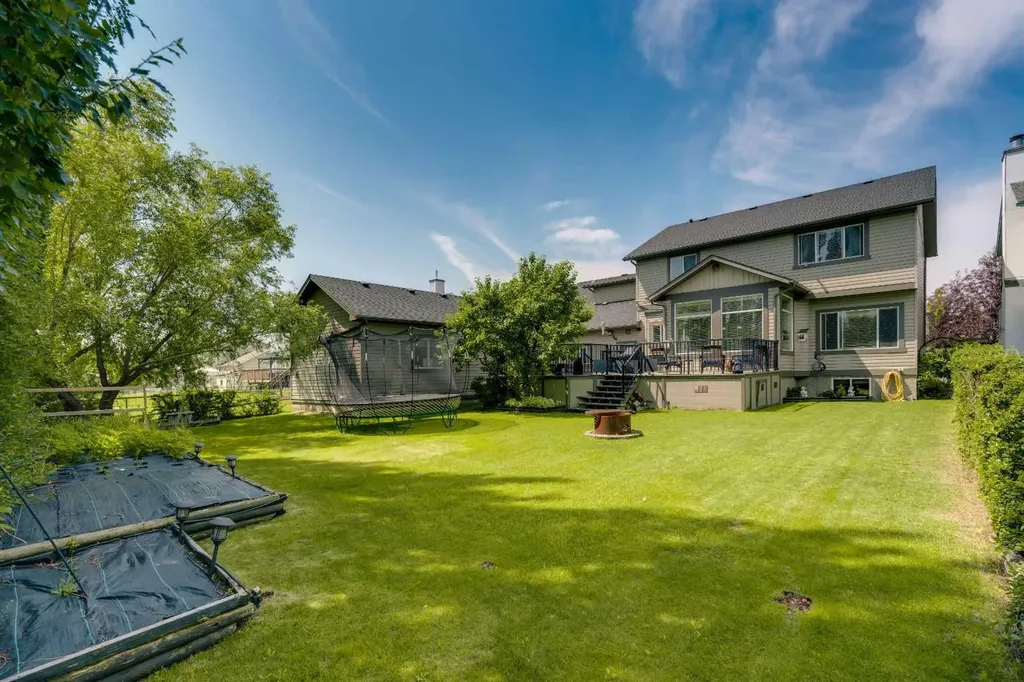 54 Thomas Street NW Langdon AB T0J 1X2