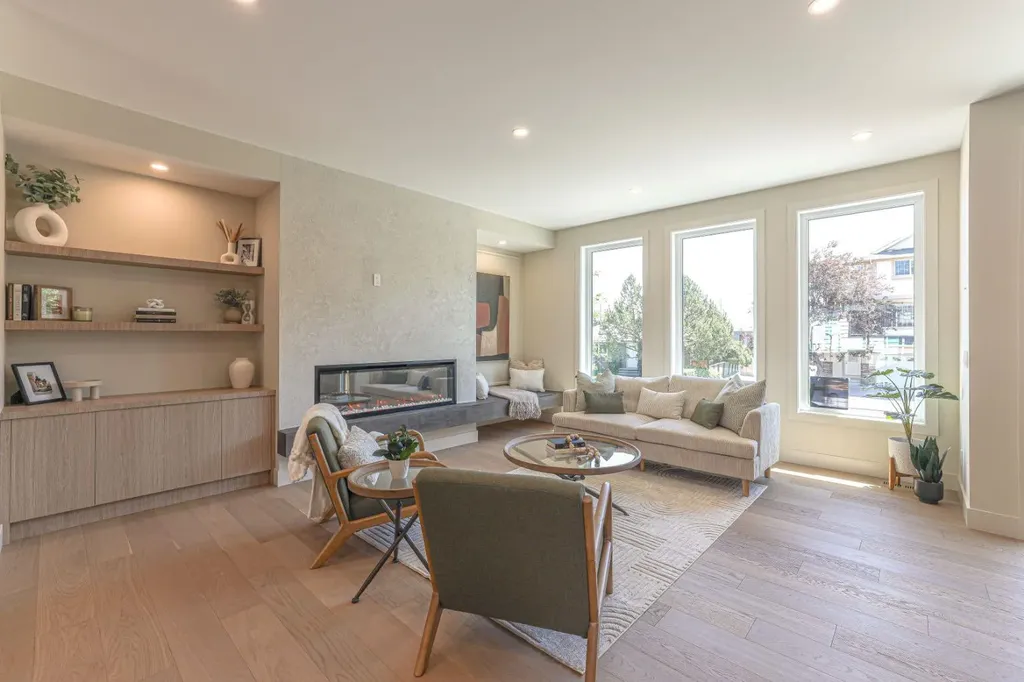 147 Heston Street NW Calgary AB T2K 2C5