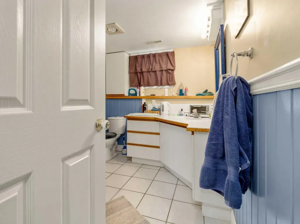 106 Ojibwa Place W Lethbridge AB T1K 5T5