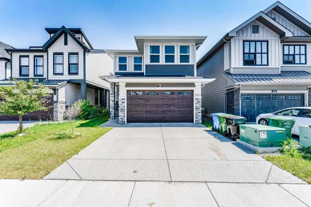 16 West Grove Link SW Calgary AB T3H 6E3