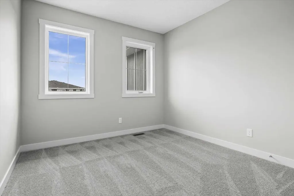 55 Agate Road Cochrane AB T4C 3B9