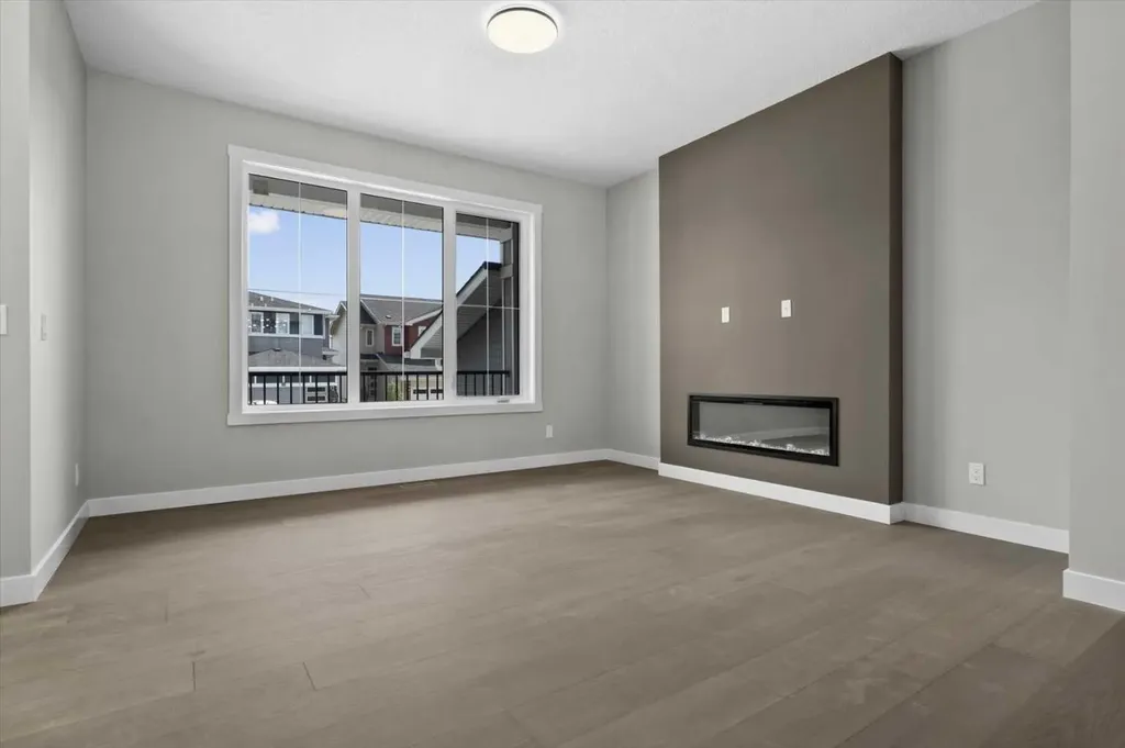 55 Agate Road Cochrane AB T4C 3B9
