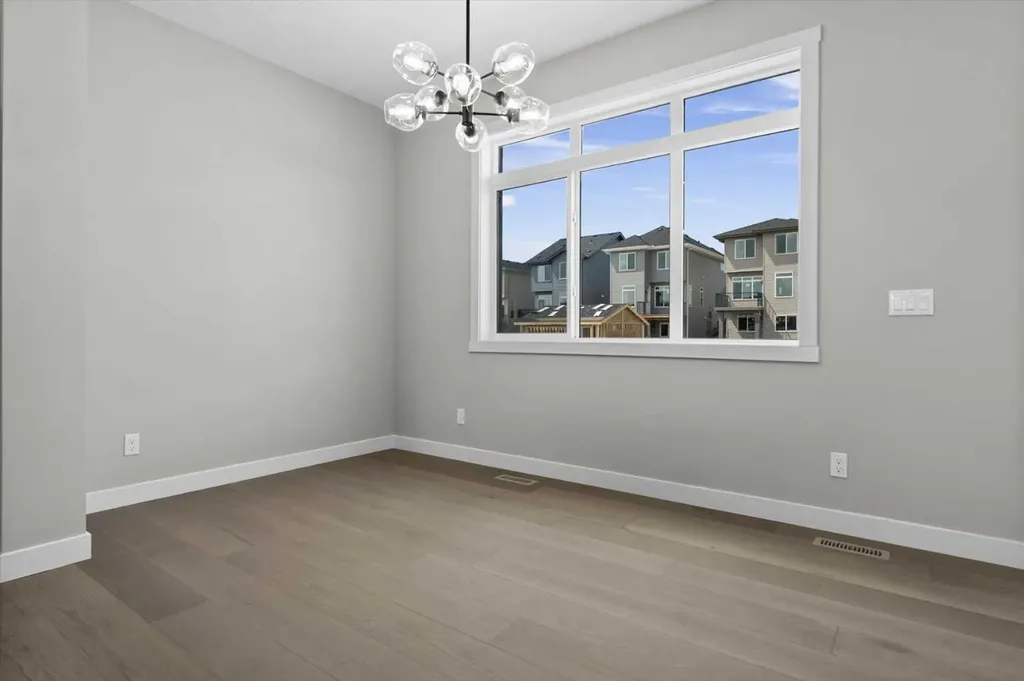 55 Agate Road Cochrane AB T4C 3B9
