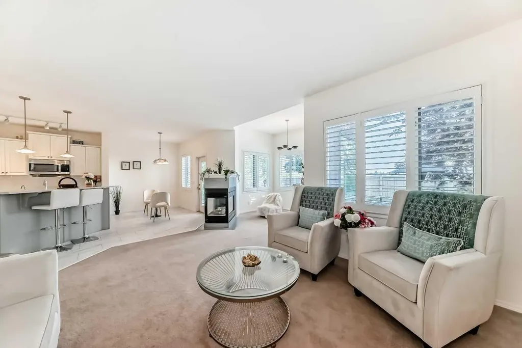 82 Mt Gibraltar Heights SE Calgary AB T2Z 3R3