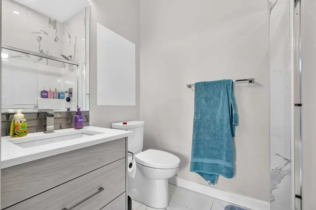 3414 15 Street SW Calgary AB T2T 5S9