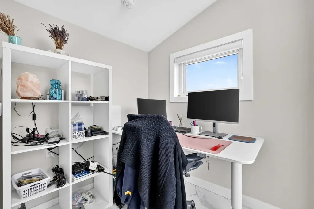 3414 15 Street SW Calgary AB T2T 5S9