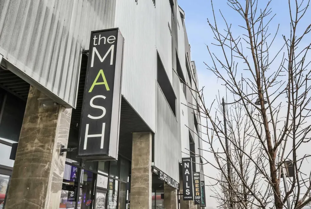 3414 15 Street SW Calgary AB T2T 5S9