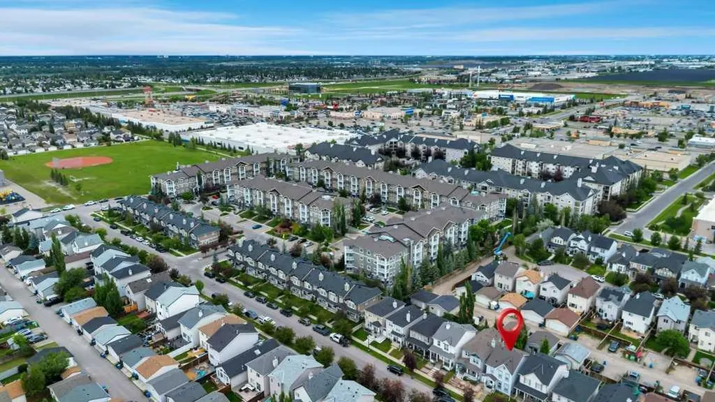 175 Prestwick Villas SE Calgary AB T2Z 4S3