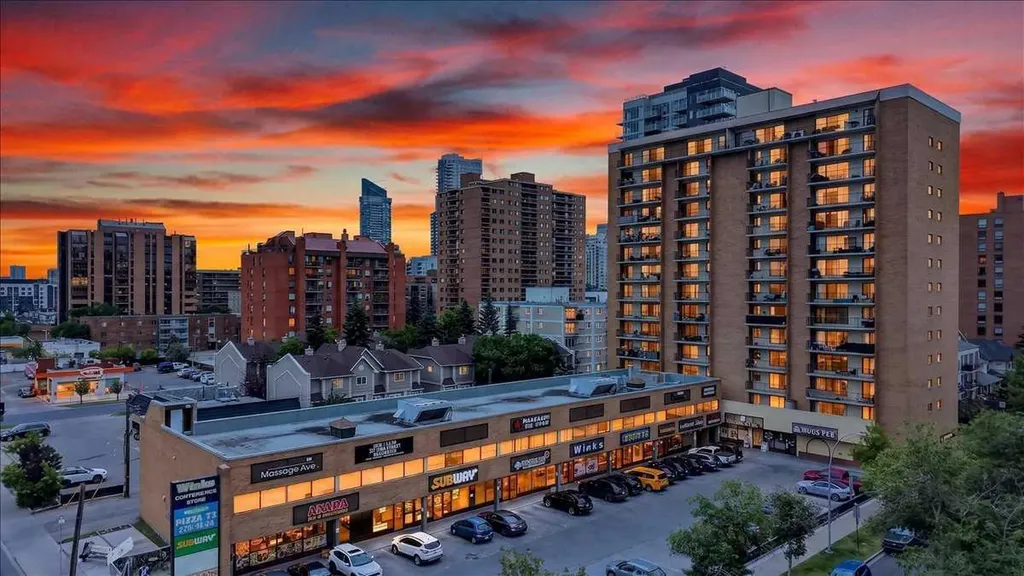 1330 15 Avenue SW Calgary AB T3C 3N7