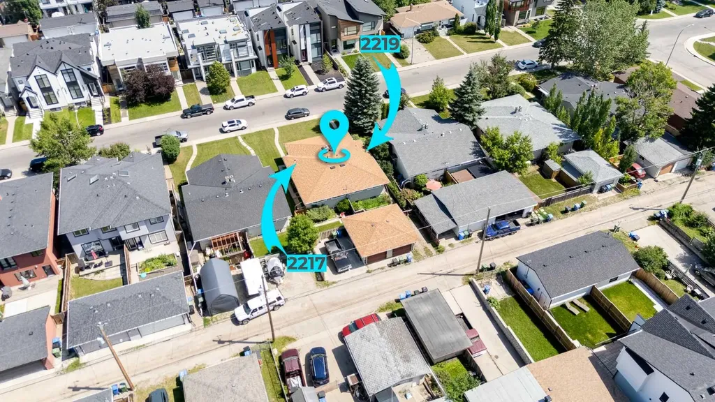 2217/2219 33 Street SW Calgary AB T3E 2S9
