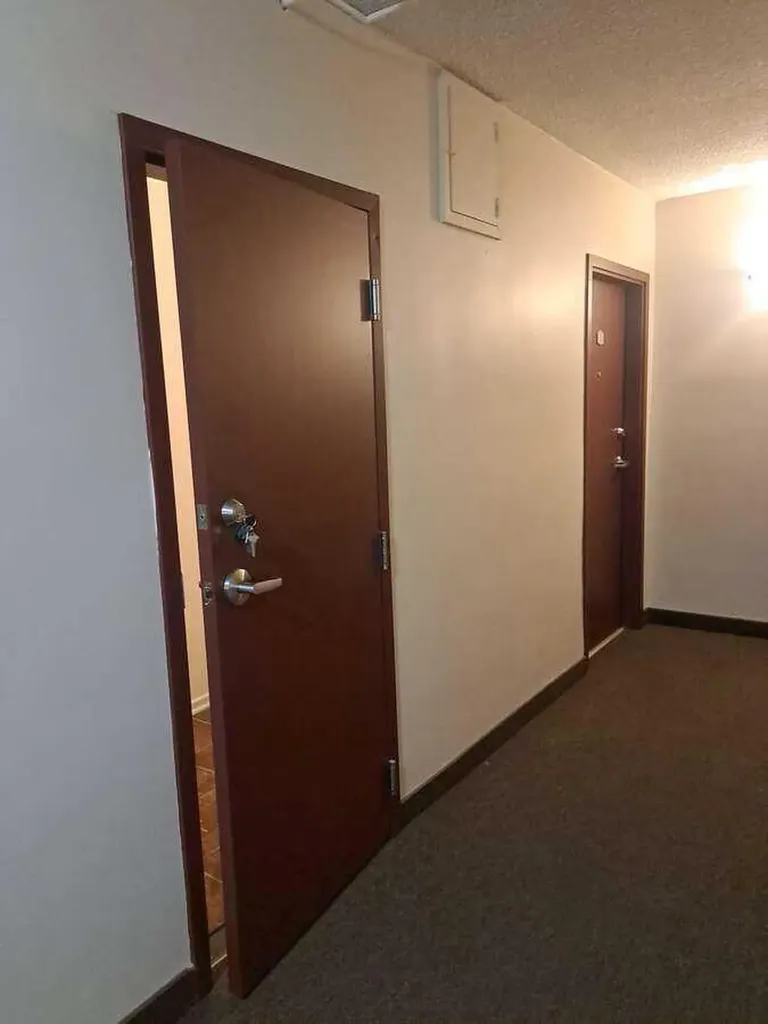 8235 Elbow Drive SW Calgary AB T2V 1K6