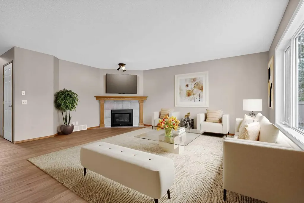 249 Scotia Point NW Calgary AB T3L 2B1