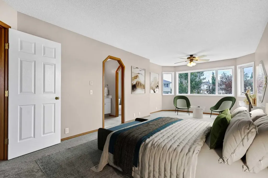 249 Scotia Point NW Calgary AB T3L 2B1