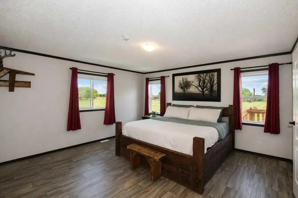 38332 Rr 12 Rural Red Deer County AB T4E 1B6