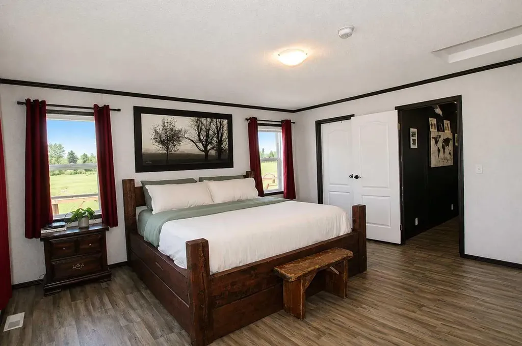 38332 Rr 12 Rural Red Deer County AB T4E 1B6