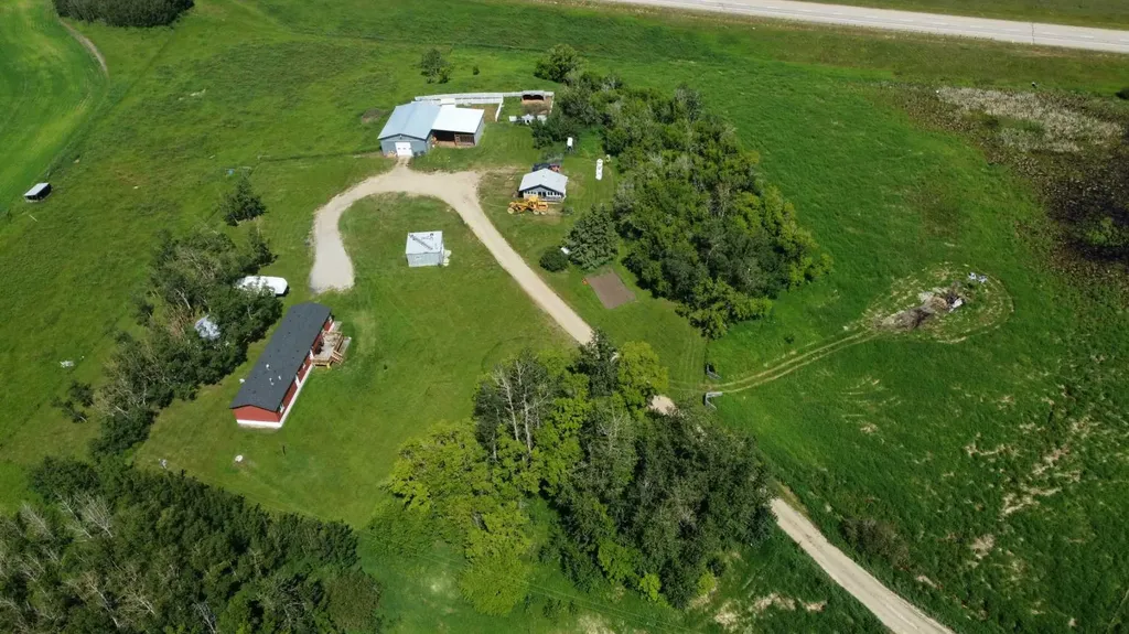 38332 Rr 12 Rural Red Deer County AB T4E 1B6