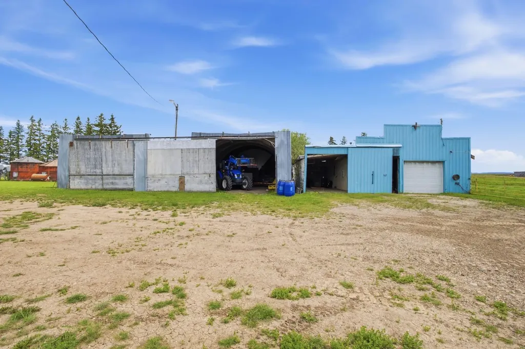 81154 124 Range Rural Saddle Hills County AB T0H 0A1