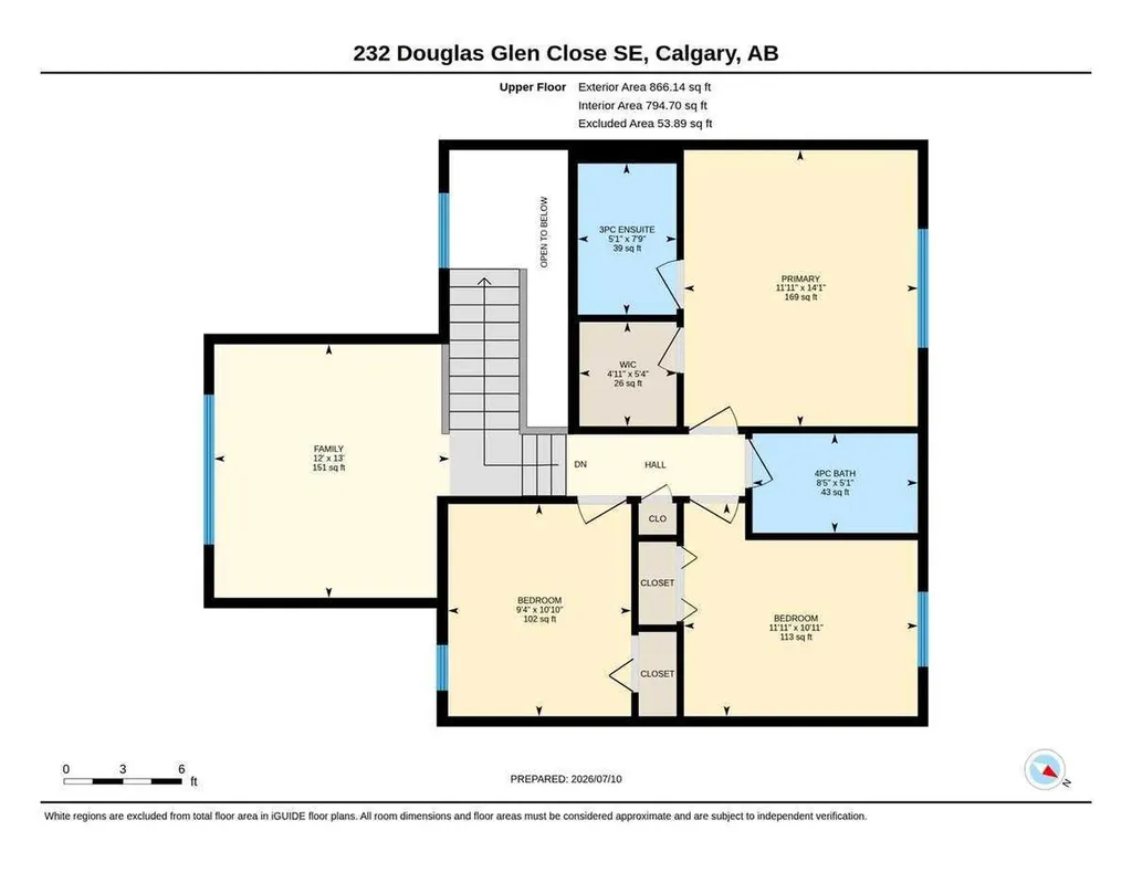 232 Douglas Glen Close SE Calgary AB T2Z 2V7