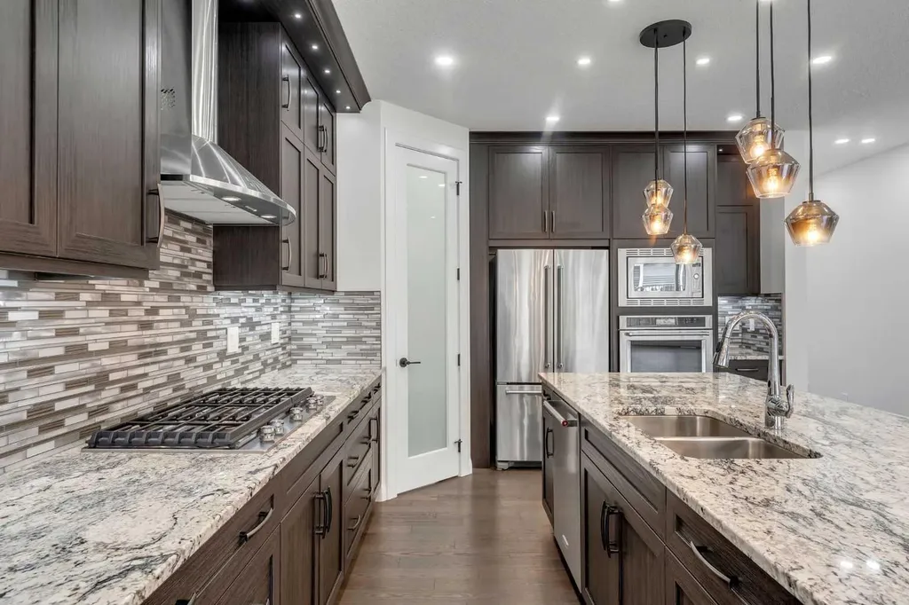 248 Sandpiper Boulevard Chestermere AB T1X 0Y5