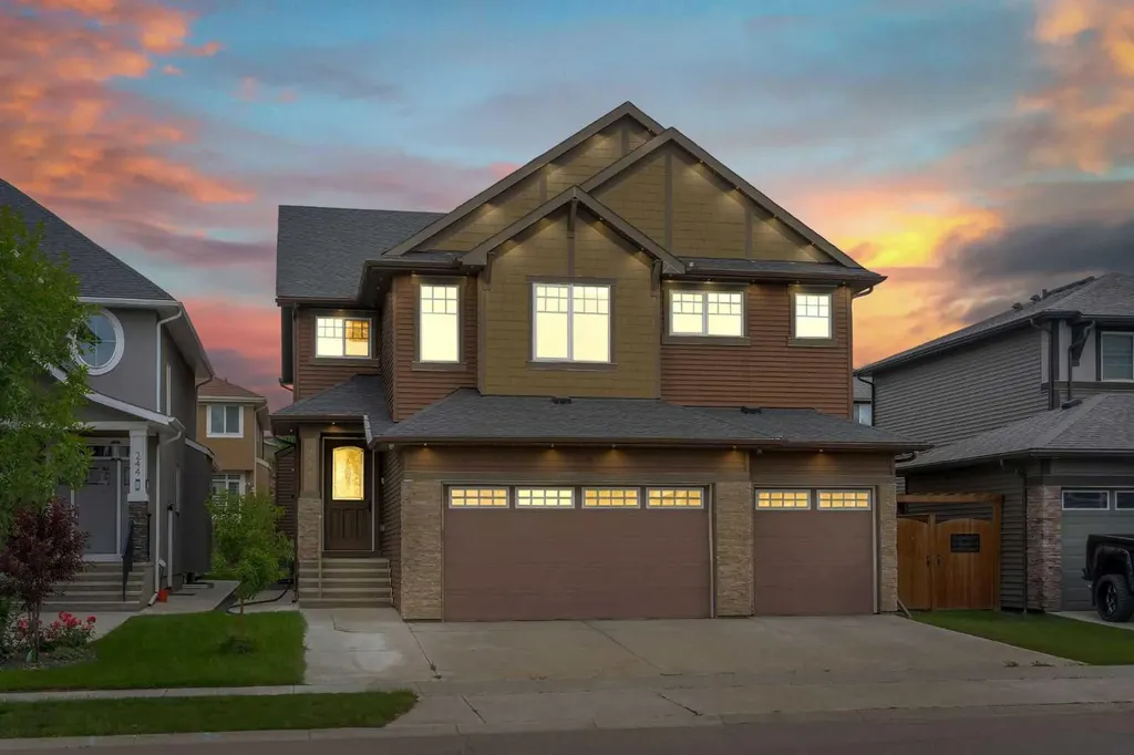248 Sandpiper Boulevard Chestermere AB T1X 0Y5