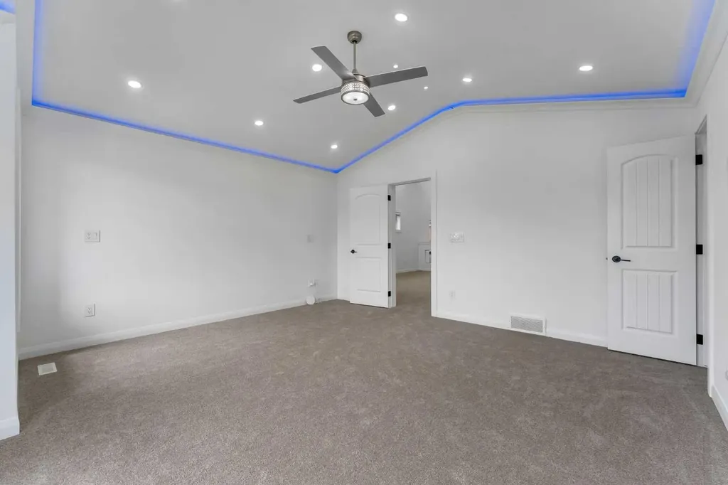 248 Sandpiper Boulevard Chestermere AB T1X 0Y5