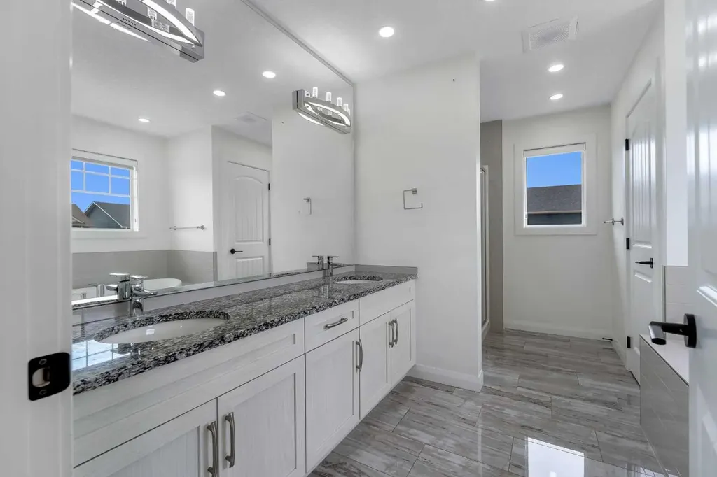 248 Sandpiper Boulevard Chestermere AB T1X 0Y5