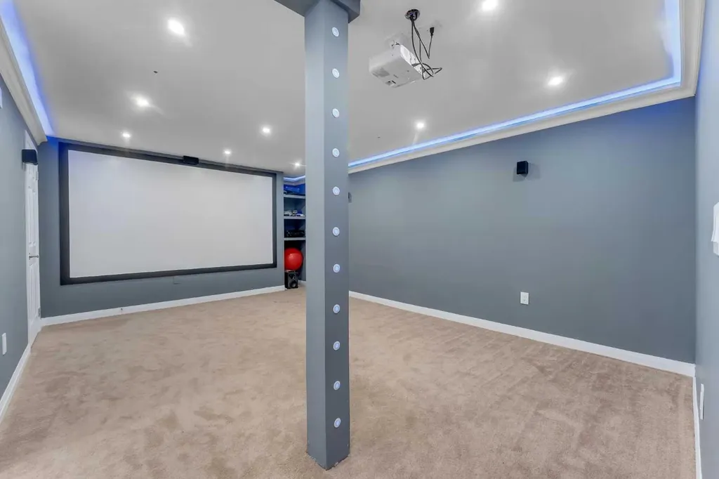 248 Sandpiper Boulevard Chestermere AB T1X 0Y5