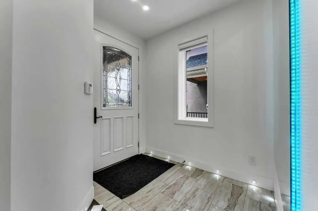 248 Sandpiper Boulevard Chestermere AB T1X 0Y5