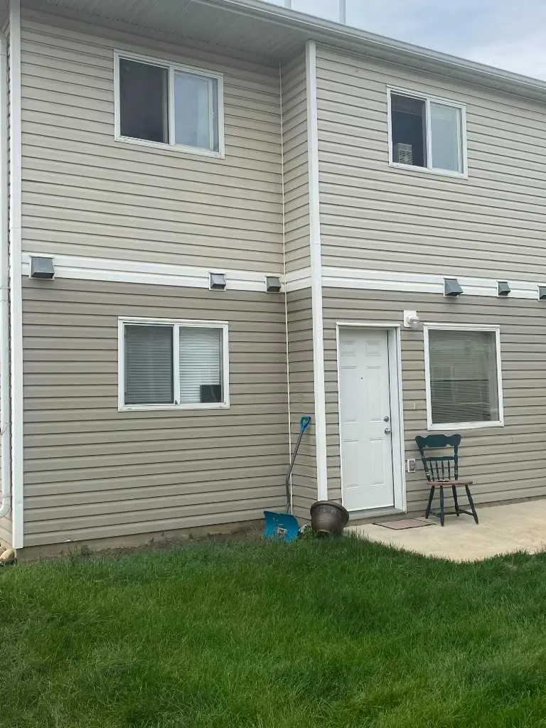 100 Jordan Parkway Red Deer AB T4P 0B6