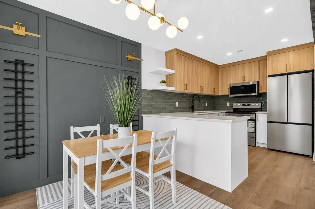 14736 Deerfield Drive SE Calgary AB T2J 5Y1