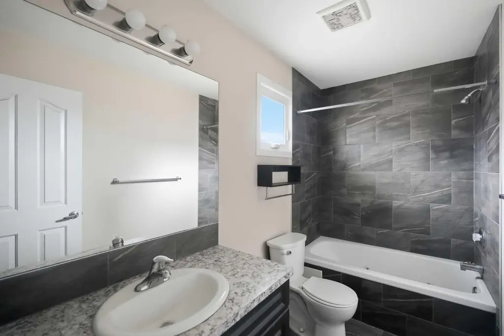 118 Dovertree Place SE Calgary AB T2B2K3