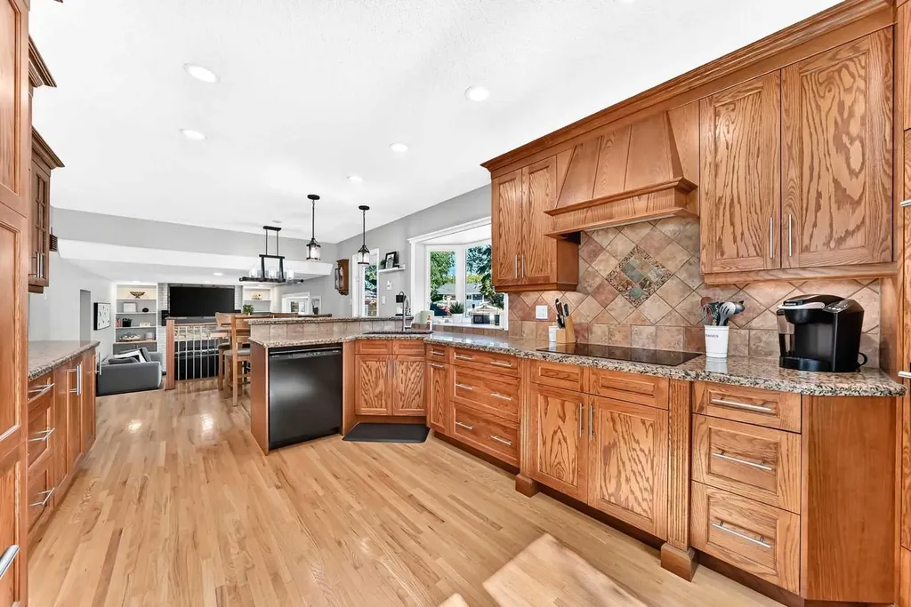 10416 Mapleridge Crescent SE Calgary AB T2J 1Y7