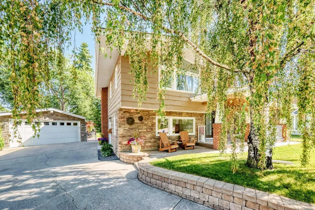 10416 Mapleridge Crescent SE Calgary AB T2J 1Y7
