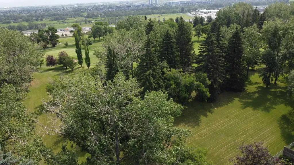 10416 Mapleridge Crescent SE Calgary AB T2J 1Y7