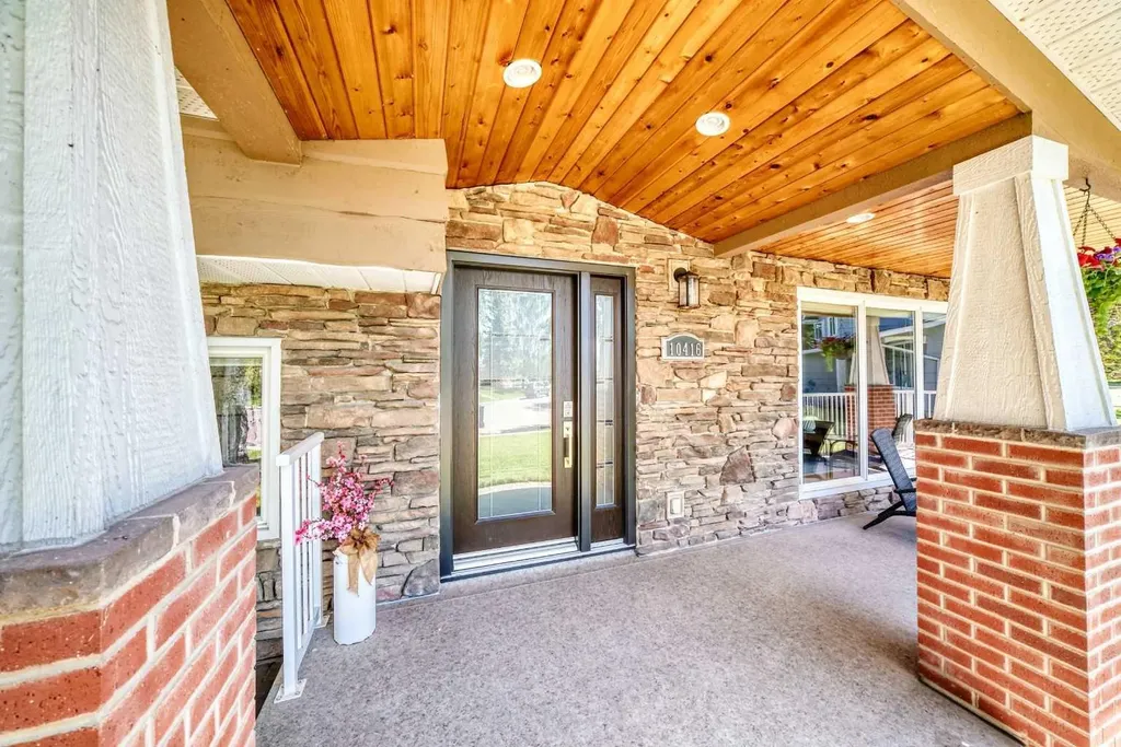 10416 Mapleridge Crescent SE Calgary AB T2J 1Y7