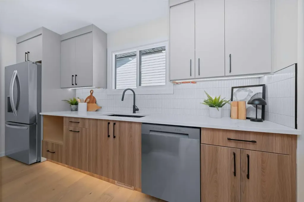 88 Cheyenne Crescent NW Calgary AB T2L0Z2