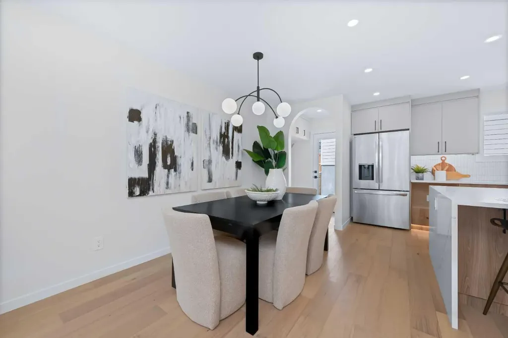 88 Cheyenne Crescent NW Calgary AB T2L0Z2