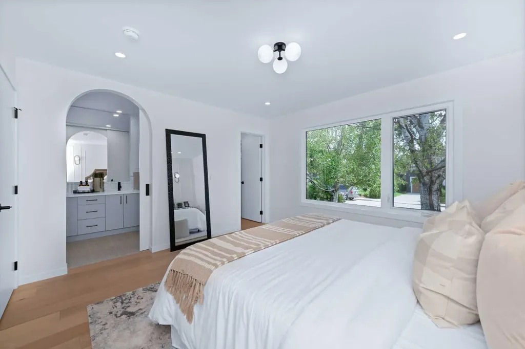 88 Cheyenne Crescent NW Calgary AB T2L0Z2