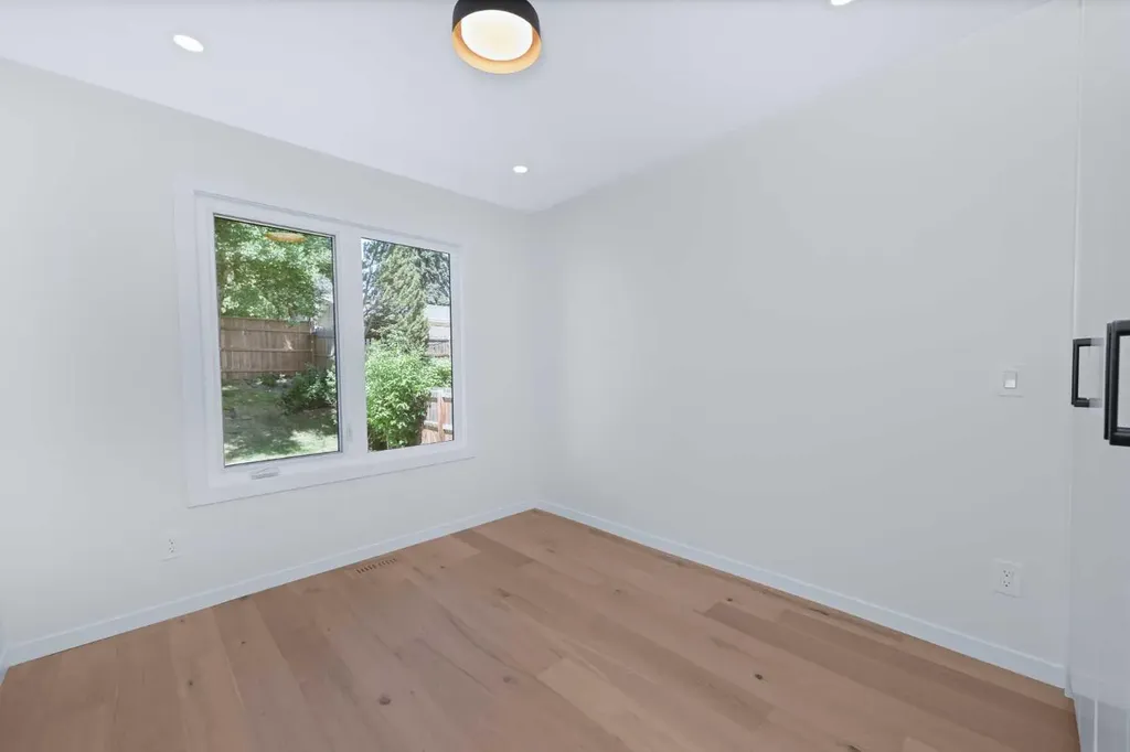 88 Cheyenne Crescent NW Calgary AB T2L0Z2