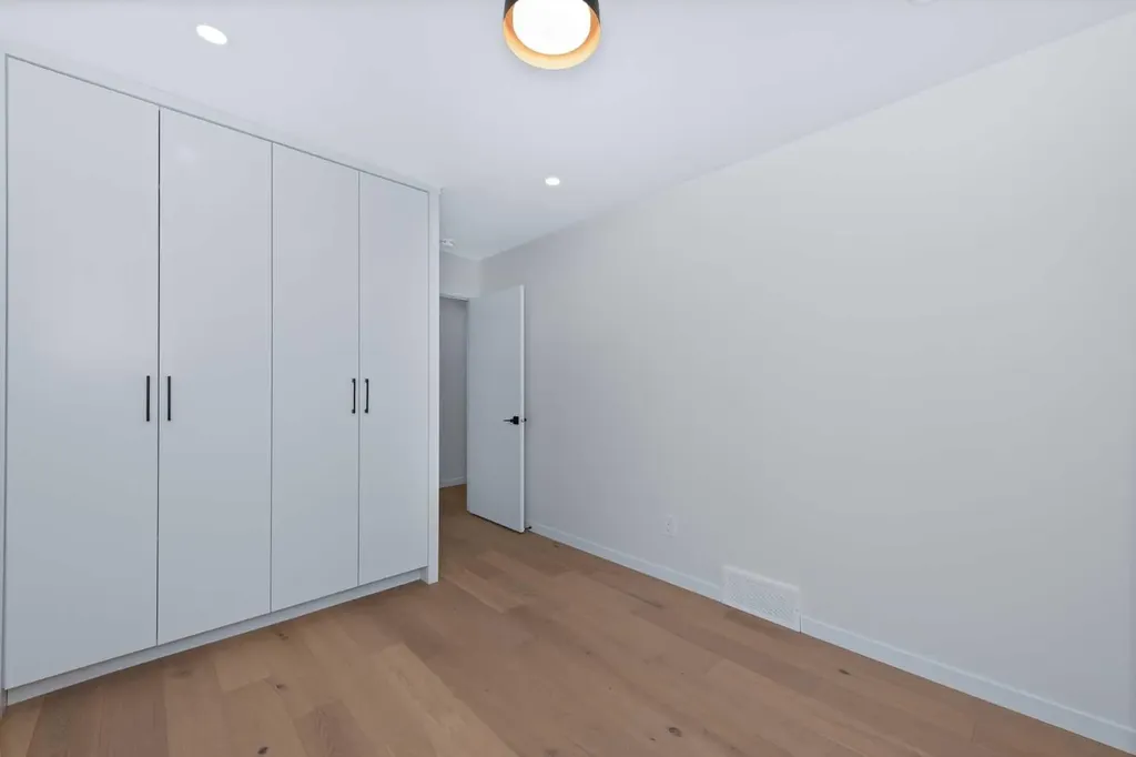 88 Cheyenne Crescent NW Calgary AB T2L0Z2