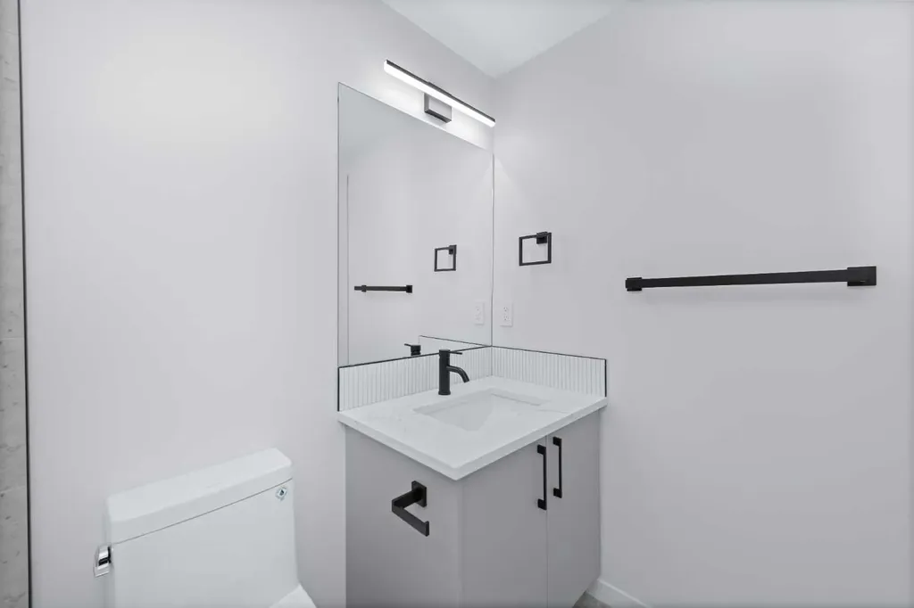 88 Cheyenne Crescent NW Calgary AB T2L0Z2