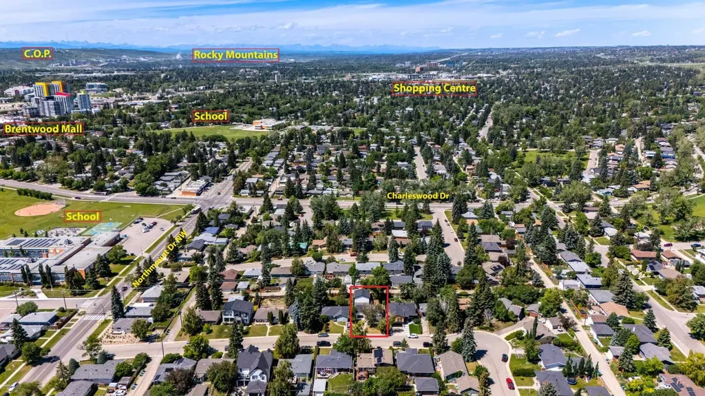 88 Cheyenne Crescent NW Calgary AB T2L0Z2