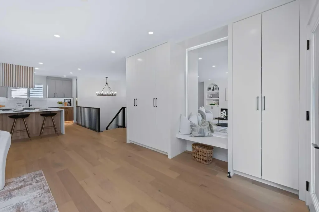 88 Cheyenne Crescent NW Calgary AB T2L0Z2