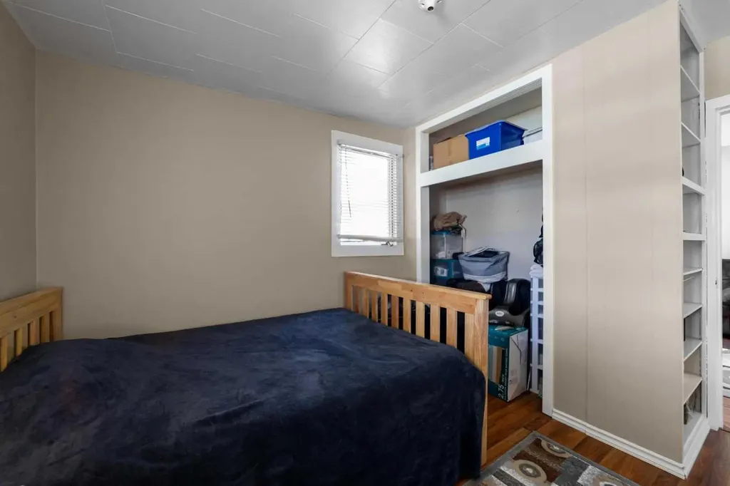 4704 50 Avenue Killam AB T0B2L0