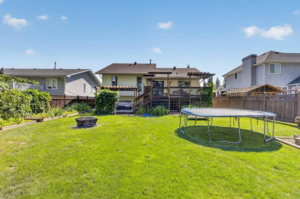151 Balsam Crescent Olds AB T4H 1M4