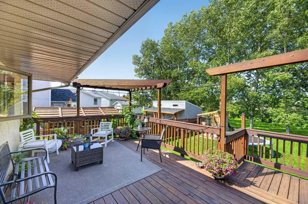 151 Balsam Crescent Olds AB T4H 1M4