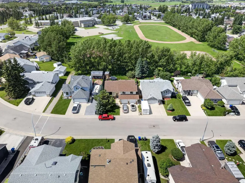 151 Balsam Crescent Olds AB T4H 1M4